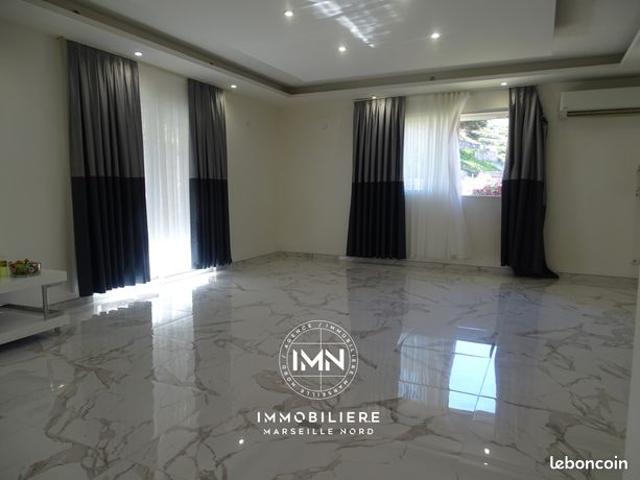 Maison 5 pièces 210 m²