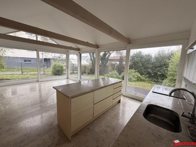 Maison 5 pièces 211 m²