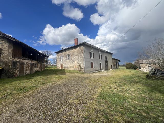Maison 5 pièces 212 m²