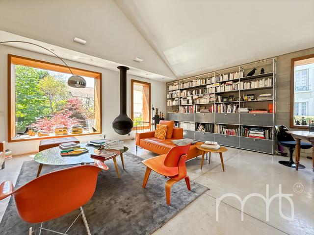 Maison 5 pièces 212 m²