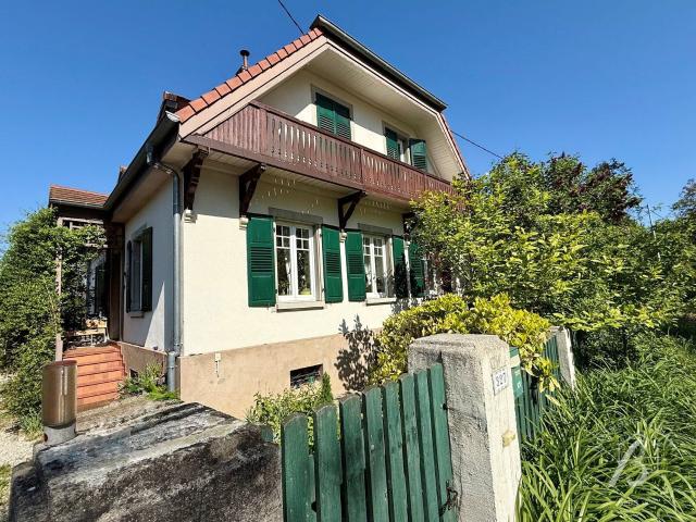 Maison 5 pièces 213 m²