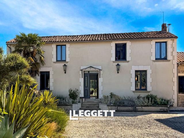Maison 5 pièces 225 m²