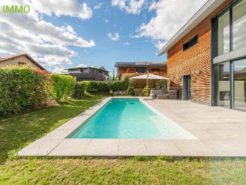Maison 5 pièces 225 m²