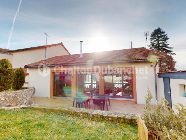 Maison 5 pièces 227 m²