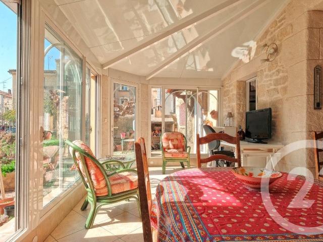 Maison 5 pièces 228 m²