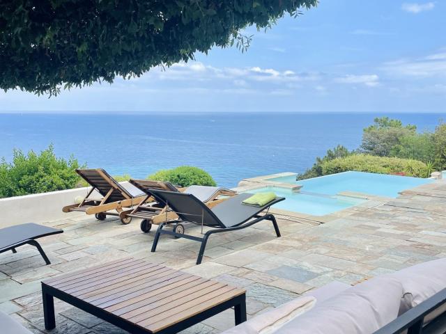 Maison 5 pièces 228 m²