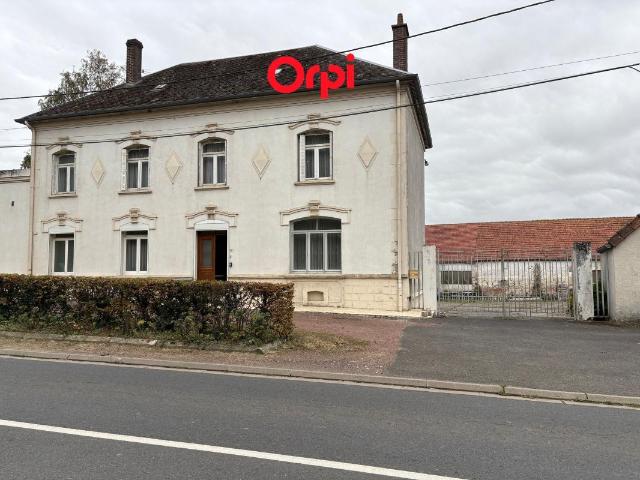Maison 5 pièces 229 m²