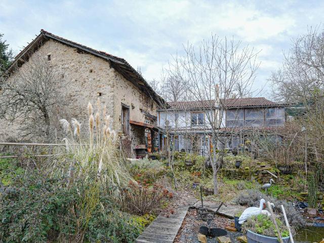 Maison 5 pièces 220 m²