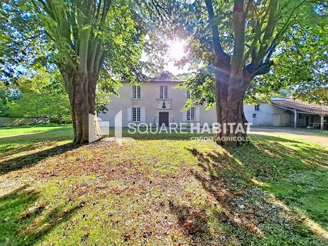 Maison 5 pièces 222 m²
