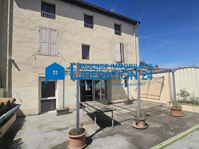 Maison 5 pièces 235 m²