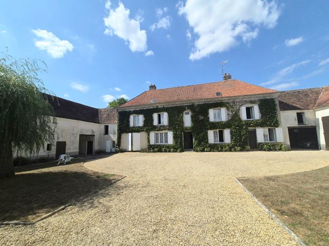 Maison 5 pièces 235 m²