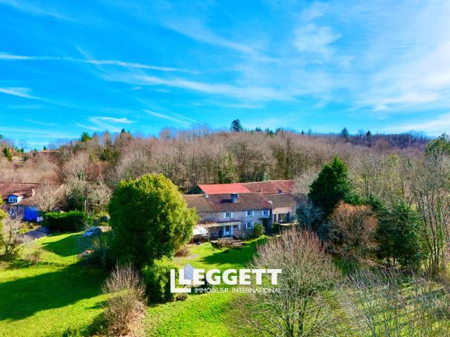 Maison 5 pièces 230 m²