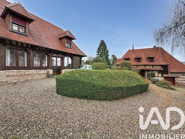 Maison 5 pièces 230 m²