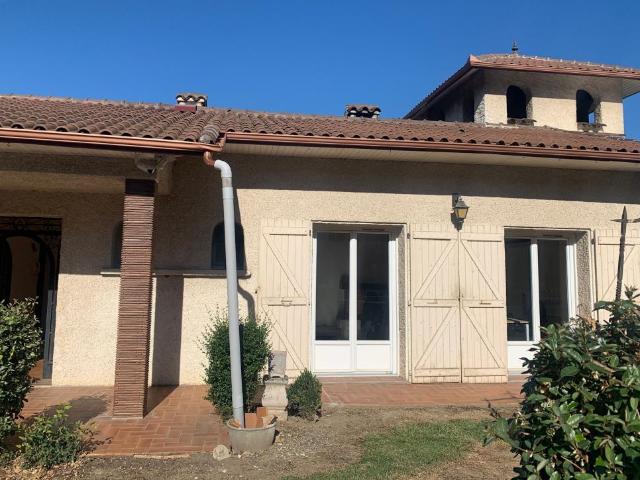 Maison 5 pièces 231 m²