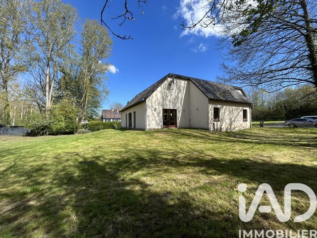 Maison 5 pièces 232 m²