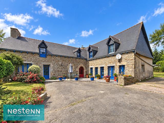 Maison 5 pièces 232 m²