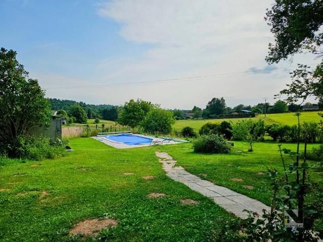 Maison 5 pièces 233 m²