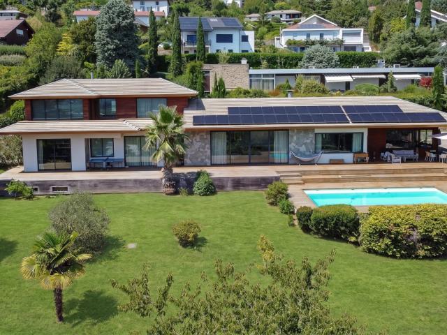Maison 5 pièces 245 m²
