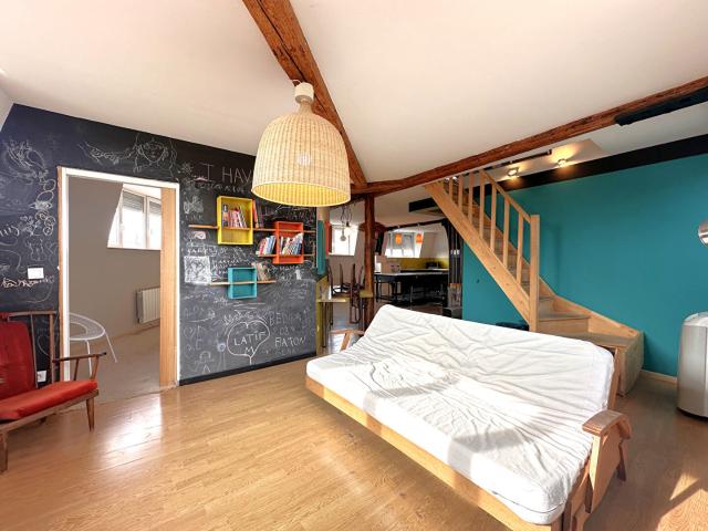 Maison 5 pièces 245 m²