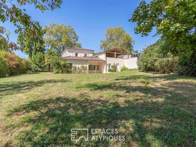 Maison 5 pièces 245 m²