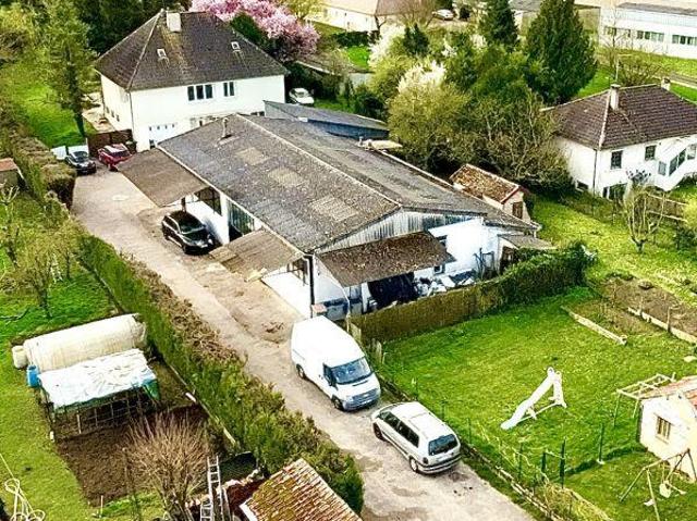 Maison 5 pièces 247 m²