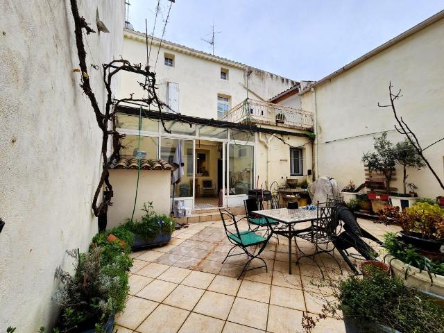 Maison 5 pièces 290 m²
