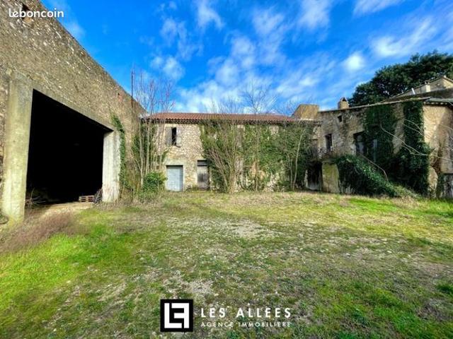 Maison 5 pièces 202 m²