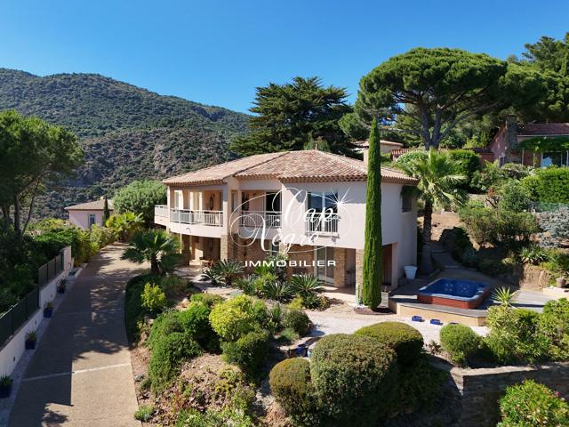 Maison 5 pièces 241 m²