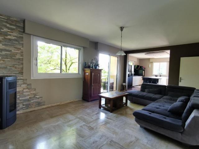 Maison 5 pièces 250 m²