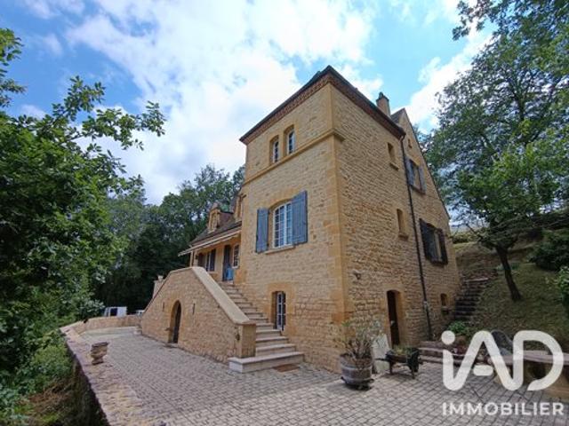 Maison 5 pièces 250 m²