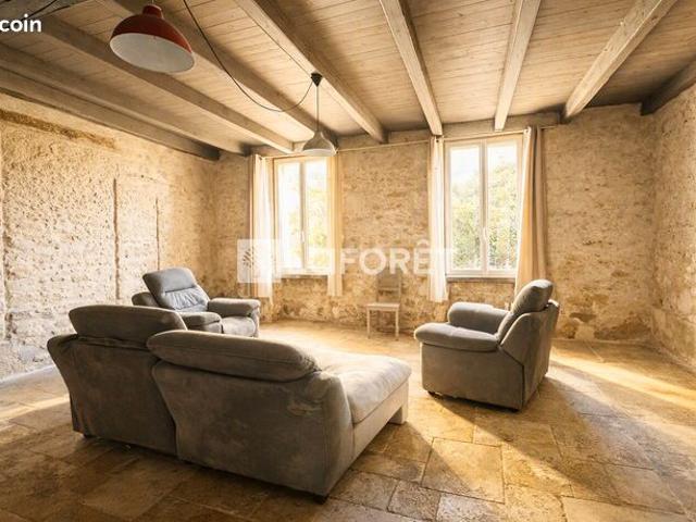 Maison 5 pièces 253 m²