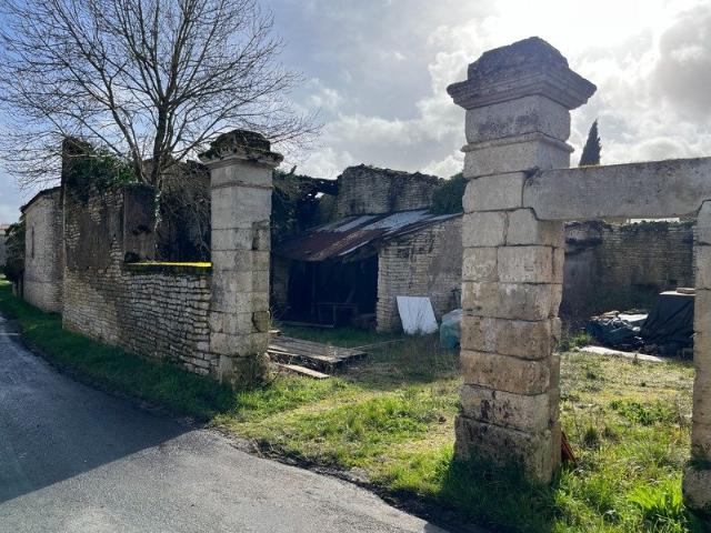 Maison 5 pièces 260 m²