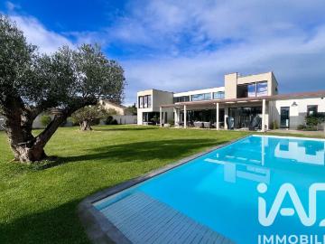 Maison 5 pièces 279 m²