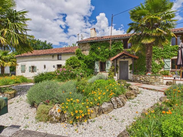 Maison 5 pièces 278 m²