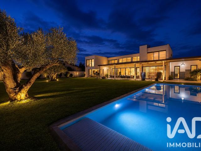 Maison 5 pièces 279 m²