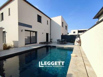 Maison 5 pièces 273 m²