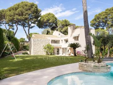 Maison 5 pièces 287 m²