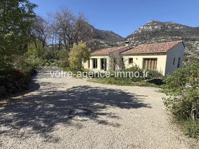 Maison 5 pièces 280 m²