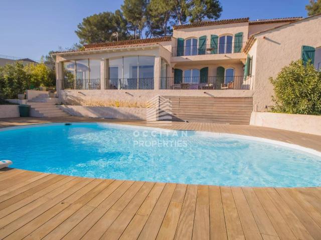 Maison 5 pièces 294 m²