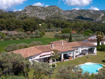 Maison 5 pièces 298 m²