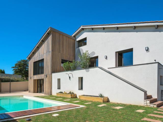 Maison 5 pièces 290 m²