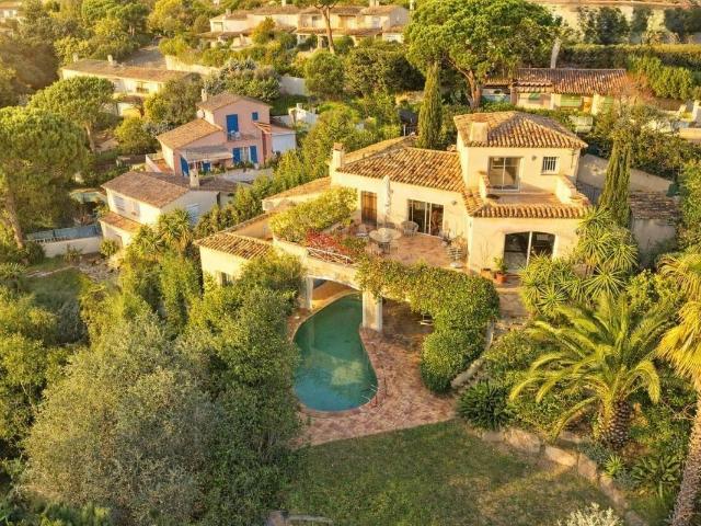 Maison 6 pièces 315 m²