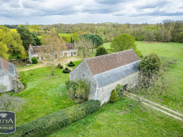 Maison 5 pièces 300 m²