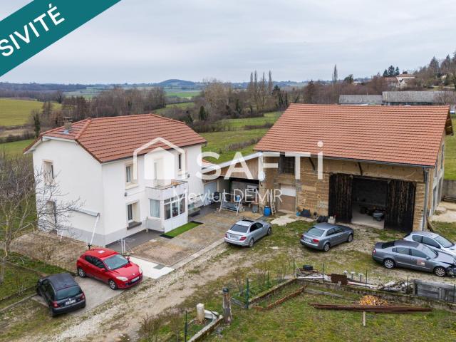 Maison 5 pièces 325 m²