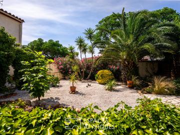 Maison 5 pièces 358 m²