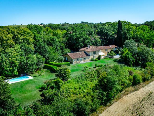Maison 5 pièces 359 m²