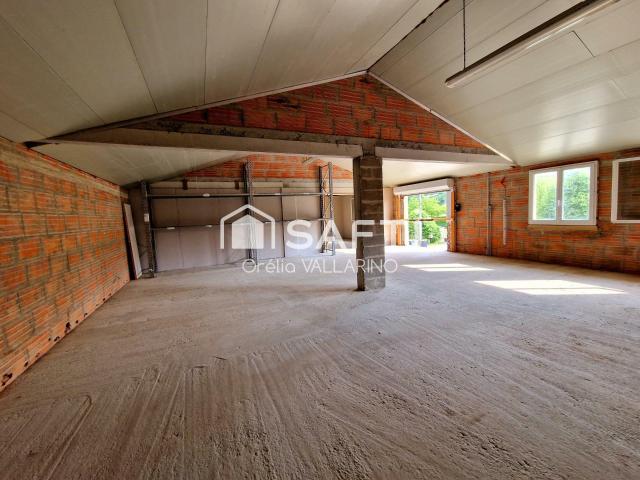 Maison 5 pièces 400 m²