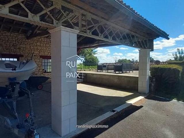 Maison 5 pièces 467 m²