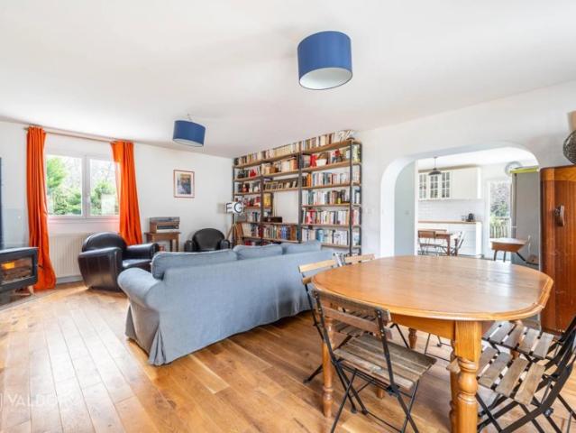 DARDILLY – Maison familiale de 135 m² sur 1000 m² de terrain