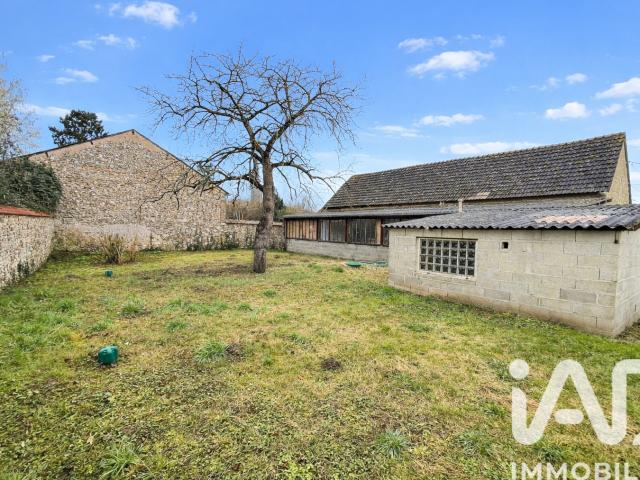 Maison 5 pièces 713 m²